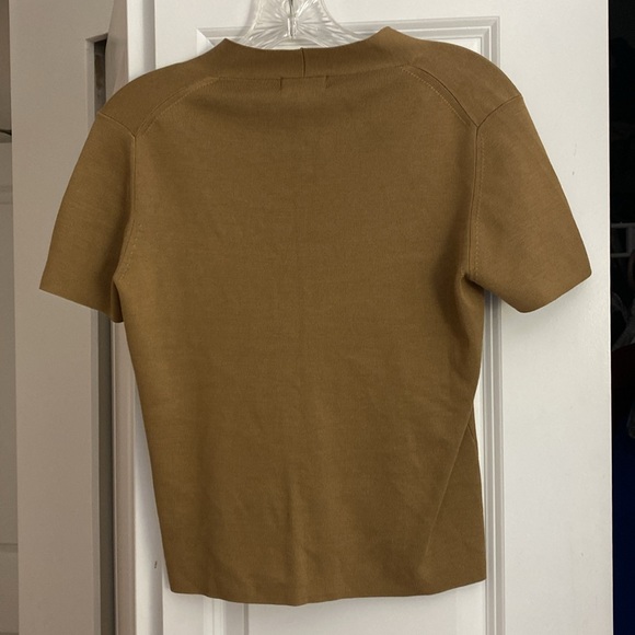 Silk top - Picture 2 of 3